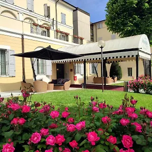Hotel Rechigi Park